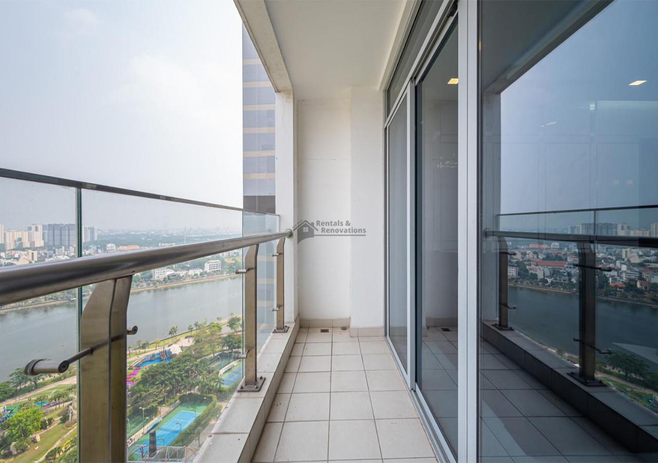 The Vinhomes Central Park Apartments - The Buildings Surrounding Landmark 81 ホーチミン市 エクステリア 写真